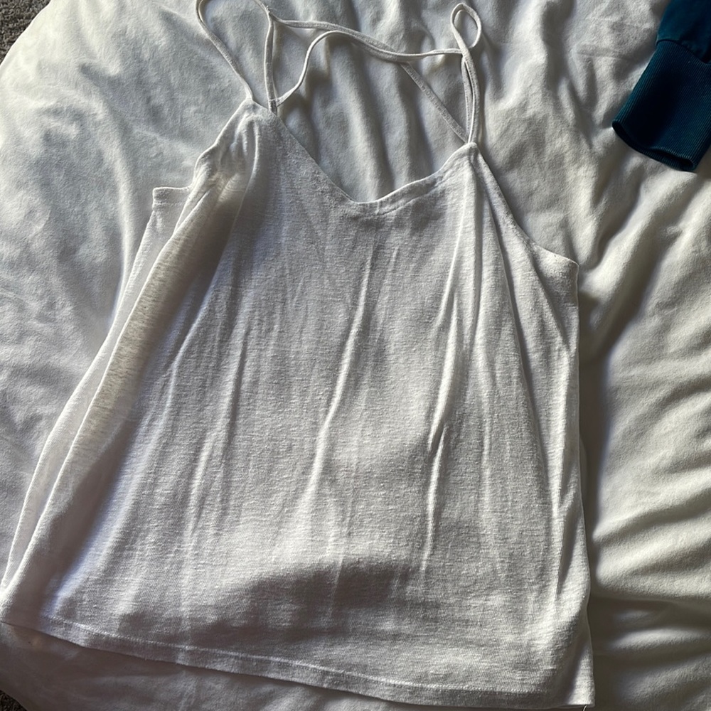 Flowy white tank top